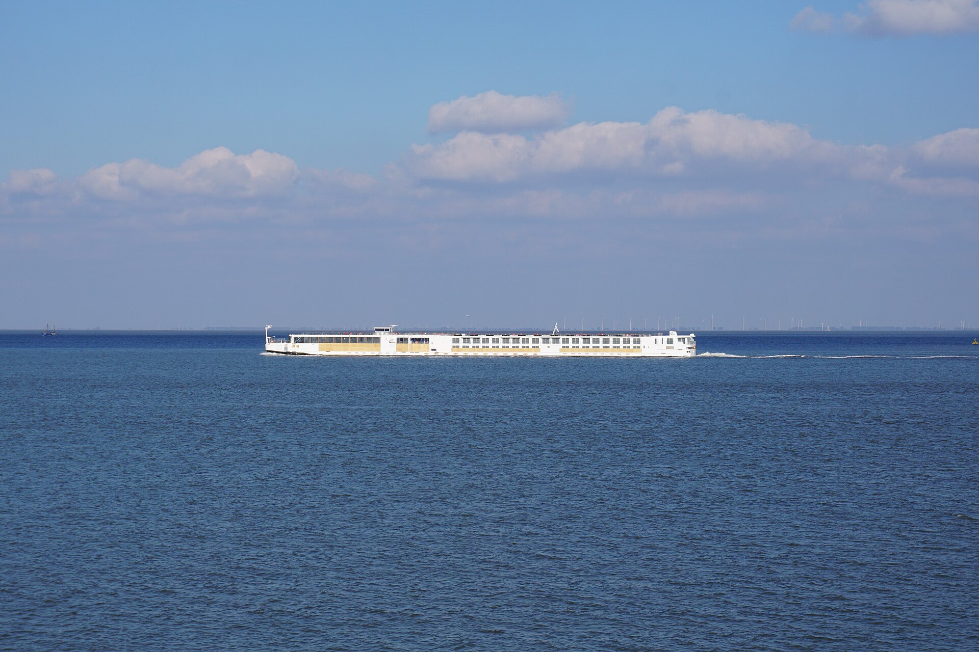 Viking Honir cruise ship