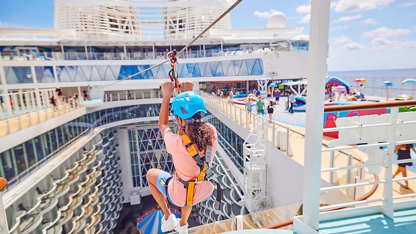 Wonder of the Seas ship photo 14